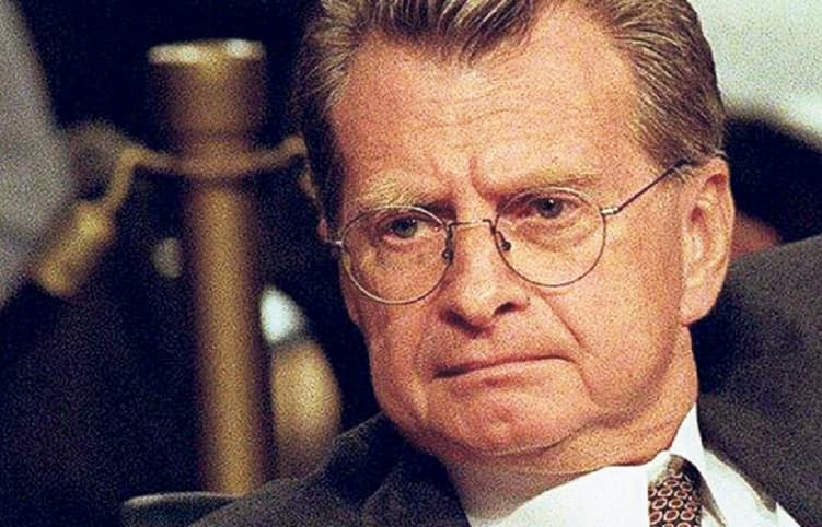 Roger Edward Tamraz in a meeting